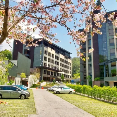 선 문 레이크 푸리 핫 스프링 리조트 롱펑 사원 주변 호텔