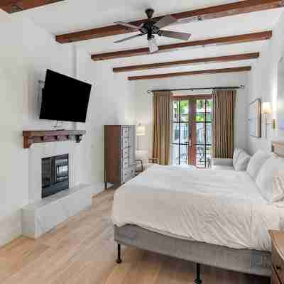 Luxury Villa #6509 on the grounds of Omni La Costa Resort & Spa-Newly Renovated! Rooms