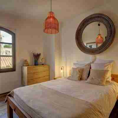 Appt lumineux dans bel immeuble HP les Oliviers 3 Rooms