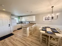 Cozy 2-bedroom condo with Table Rock Lake views in Kimberling City