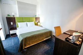 Yesenin Hotel