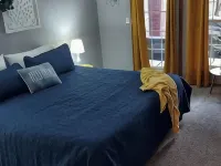 The "Delightful Gathering" 3 King Beds, Kids Room, 3 Bathrooms,  Spacious! Hotels in Moore