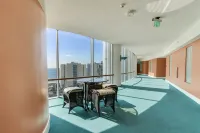 Bella Luna -12th Floor Unit with Fabulous panoramic view of Ole River