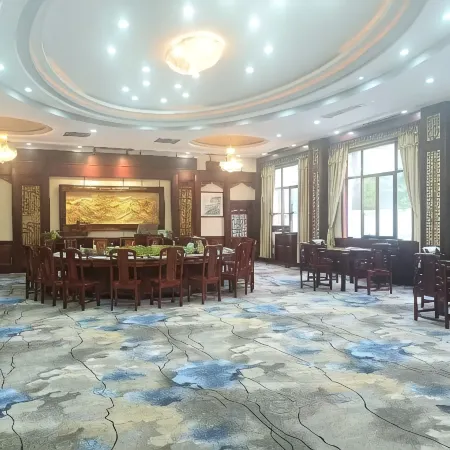 Huishun Hotel