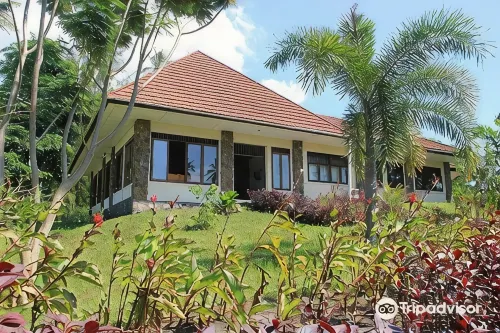 Black Sand Dive Retreat