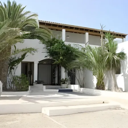 Hotel Roca Bella