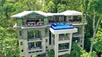 Manuel Antonio Luxury Villa – Fully Staffed 8 Br Estate with Chef, Ocean Views - Villas