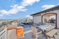Oceanview Rooftop Patio Overlooking Flagler Beach W Firepit, Game Room, Bikes - ブティック
