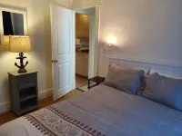 Santa Monica Beach House - Homestays