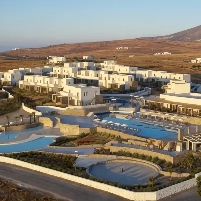 Summer Senses Luxury Resort Hotels near شاطئ ميكري فيجلا (Mikri Vigla Beach)