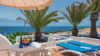 REYES Natur - Villa on the seafront