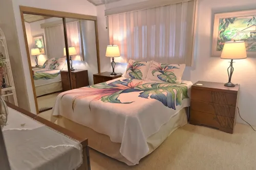 Stunning Oceanfront Views, 2+bedrms, Beautifully Renovated Condo In Poipu, Kauai - 2 tähden