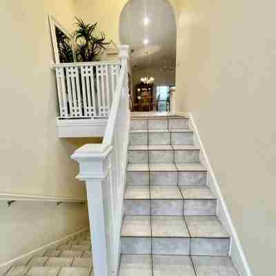 400 yards to Siesta Key Village, 800 yard To The public Beach Access 2 and 7. Others