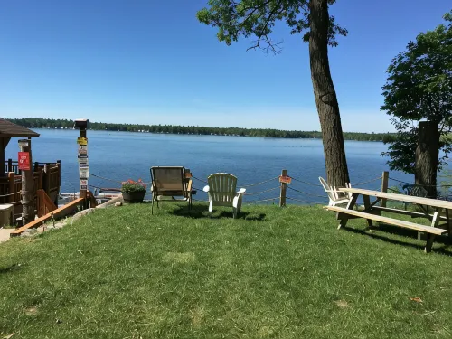 Cabin 6 on Fife Lake - Chalets