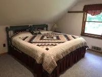 Okemo Ski Getaway in Mount Holly/Ludlow VT   Under 5 miles to the slopes. - Wifi
