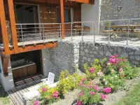 LE GRAND CHALET WITH SPA AND SAUNA near Saint Lary Soulan - ชาเลต์