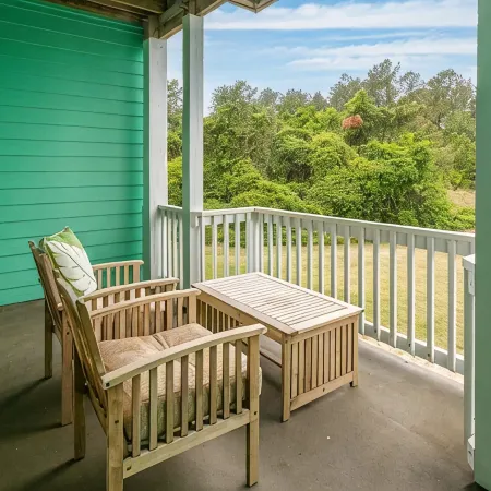 Break Time 3 BR, 3.5 Bath, Mini-Waterpark, Pool, Gym, Linens Provided Sleeps 7