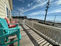 Beautiful Beachfront and Bayfront House - 4-Star