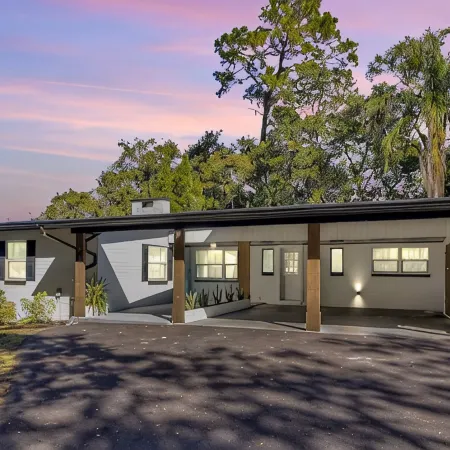 Lake Front Home near Winter Park!