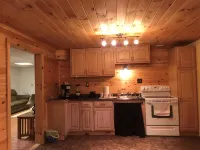 Adirondacks Family Retreat - Wifi