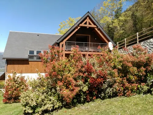 LE GRAND CHALET WITH SPA AND SAUNA near Saint Lary Soulan - ชาเลต์