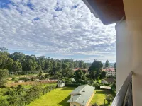 Luxurious fully furnished 2 bedroom 2 bath penthouse 5 mins from city center