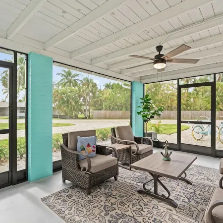 Tropical Oasis for your Naples Getaway!