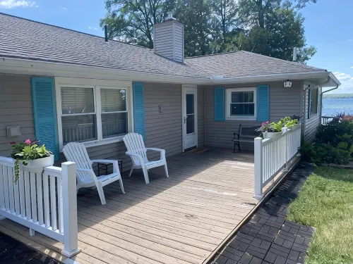 All-Season Waterfront Home on SE Hubbard Lake!