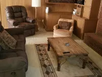 Spacious house with Wifi -- only 10 minutes from Hubbard Lake. Hotels in Stephens County