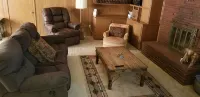 Spacious house with Wifi -- only 10 minutes from Hubbard Lake.