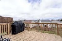 Urban Halifax 3BR Haven, close to everywhere - บังกะโล