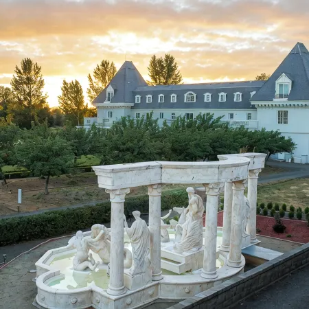Chateau Herb ~ Juliet Carriage House Studio