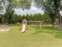 Quaint Carriage House - Minutes from Senoia and Trilith Studios. Hotels in Fayette County