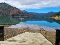 Beachfront Paradise Retreat in your own Private Bay and Floating Jetty - 2-Star