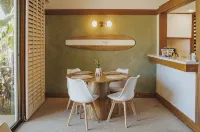 The Serene Escape 1-bedroom condo- 5 min walk to the beach - Koloa!