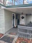 Whispering Pines - a Charming 2-bedroom cabin with WiFi, AC in serene Pipestem