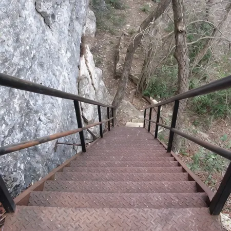 Hill Country getaway - Next to Hamilton Pool