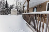 Munising Adventure Cabin - Pictured Rocks, Waterfalls & Trail Access