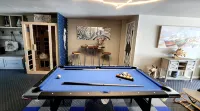 Luxury Modern European beachfront home with pool table and sauna in Tybee Island - 4 stjerner