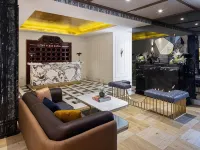 The Alest Hotel - 2-Star