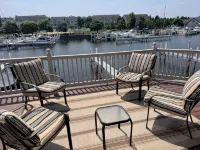 Indoor/Outdoor Pool and Hot Tub, Beautiful Beaches, Perfect for Ski Vacations