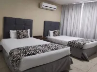 Miramar Suites Các khách sạn ở 