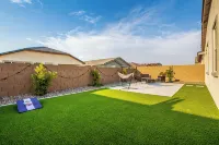 Modern Elevated Retreat: 3-bedroom New build home in Maricopa - 3-Star