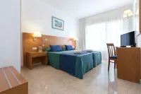 AzuLine Hotel S'Anfora & Fleming - balcone
