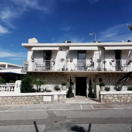 Hotel Miramar- Cap d'Antibes - la Garoupe Plage