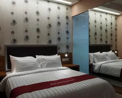 Hotel Bed and Breakfast Surabaya Các khách sạn ở Wonocolo
