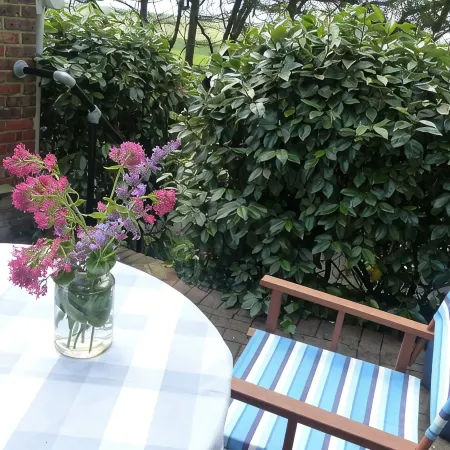 Idyllic rural retreat - Generous ferry discounts available