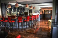 Anner Hotel - ที่มีบาร์