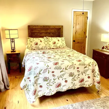 Newly Updated Luxury Cabin +Wifi