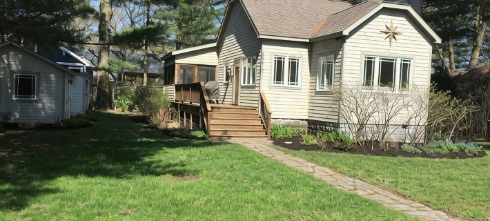 Owls Nest Beach House - Just Steps From Our Private Beautiful Sandy Beach Hotels in Chikaming Township